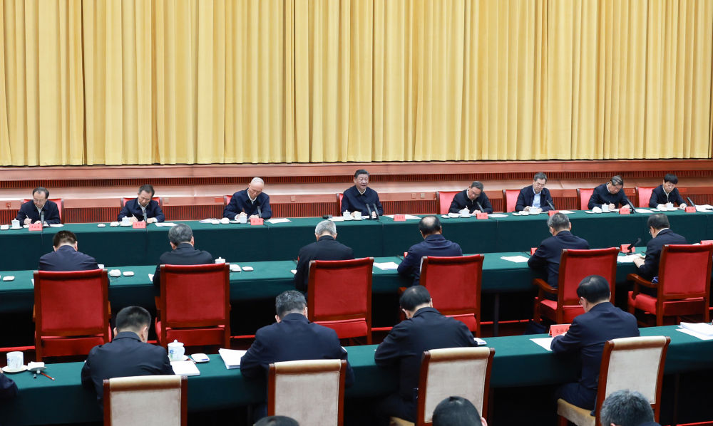 3月20日下午，中共中央总书记、国家主席、中央军委主席习近平在湖南省长沙市主持召开新时代推动中部地区崛起座谈会并发表重要讲话。新华社记者 王晔 摄.jpg