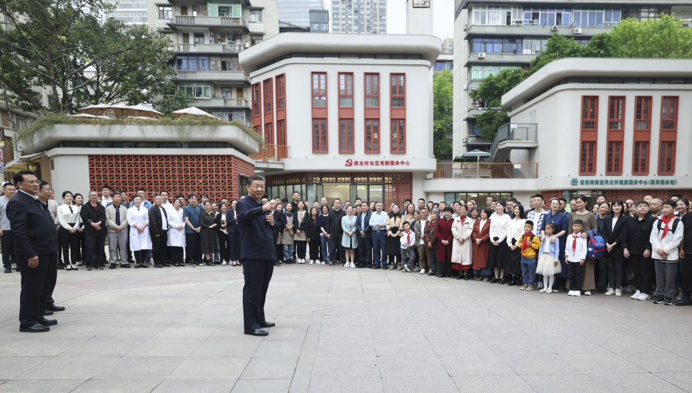 新华社记者 鞠鹏 摄.jpg
