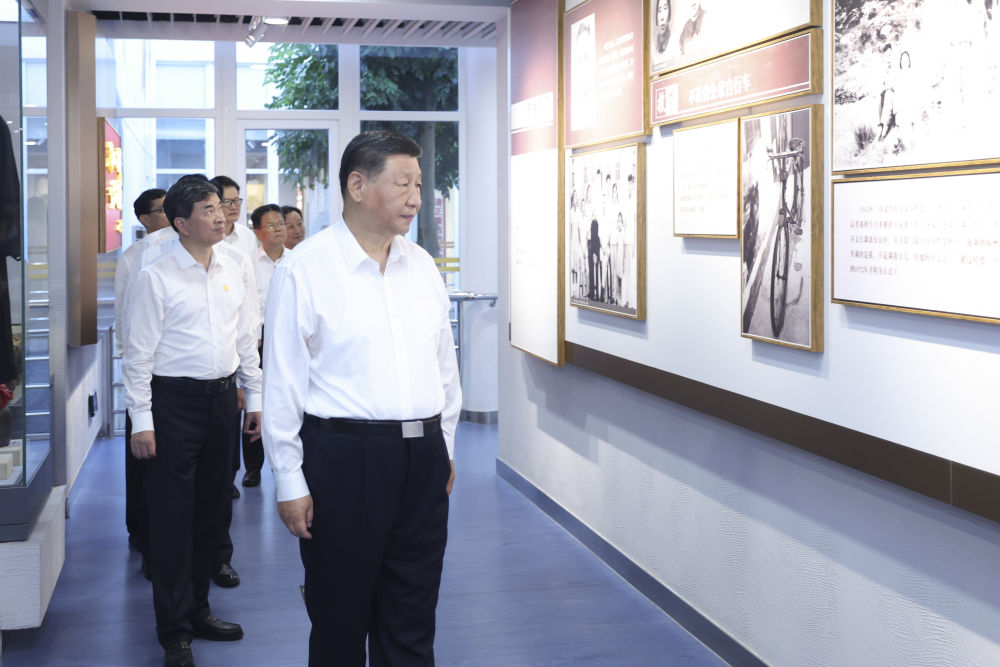 新华社记者 鞠鹏 摄3.jpg