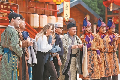 韦 旋摄（人民视觉）.jpg